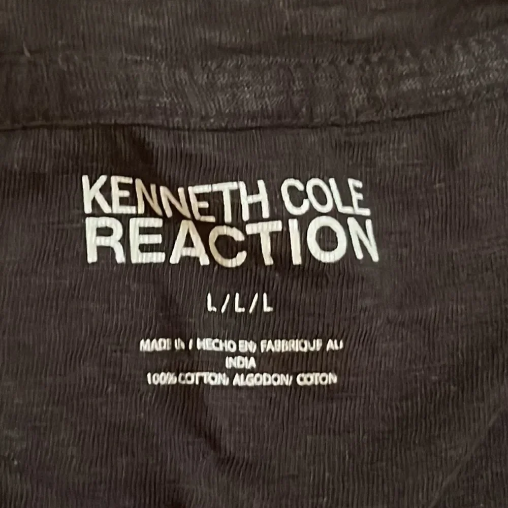 💙Men’s tee💙 - Picture 2 of 2